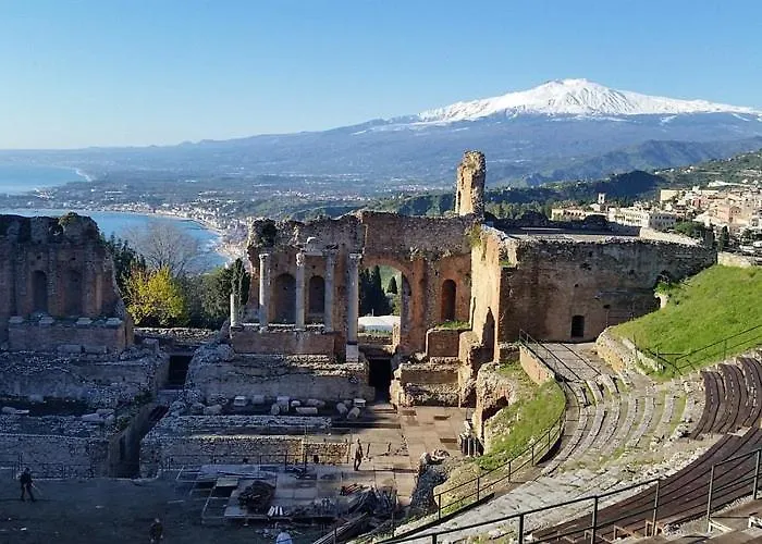 Taormina Vacanze Giardini Naxos 0*,
